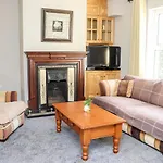No 1 Mariner's Court *