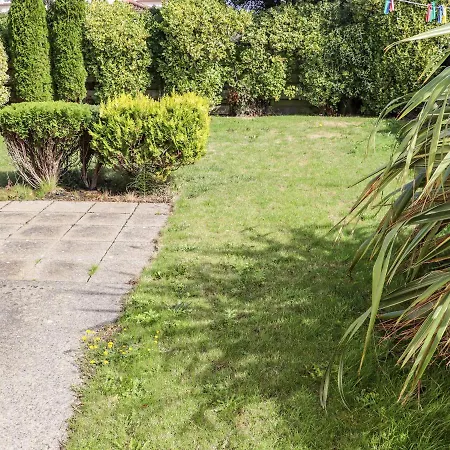 No 1 Mariner's Court * Rosslare Harbour