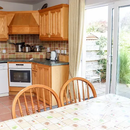 No 1 Mariner's Court Dom wakacyjny