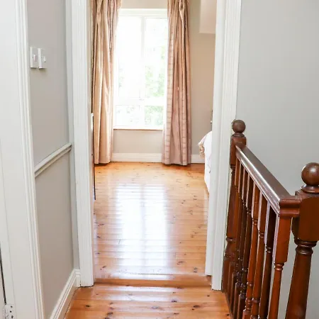 No 1 Mariner's Court *