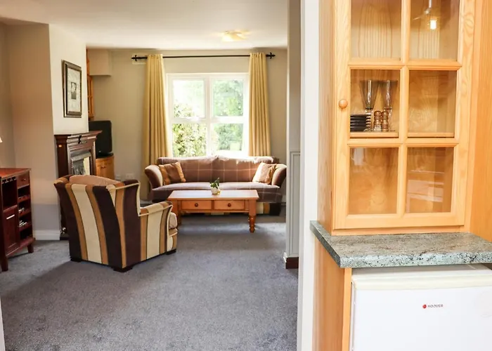 No 1 Mariner's Court * Rosslare Harbour